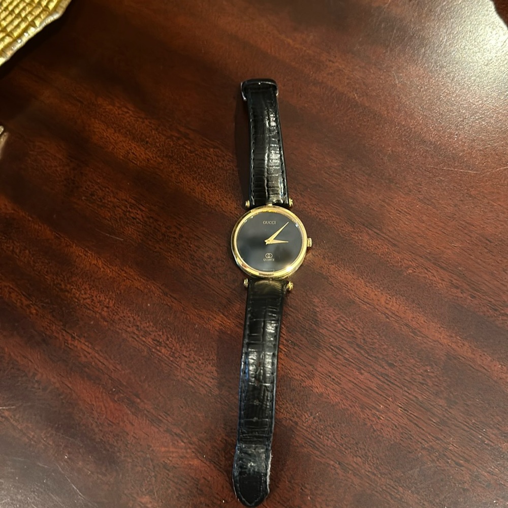Gucci watch